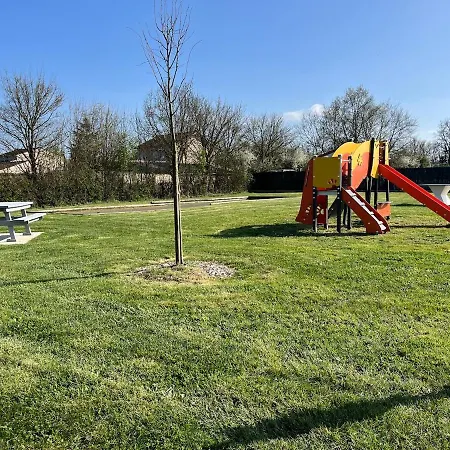 度假居 La Fontaine